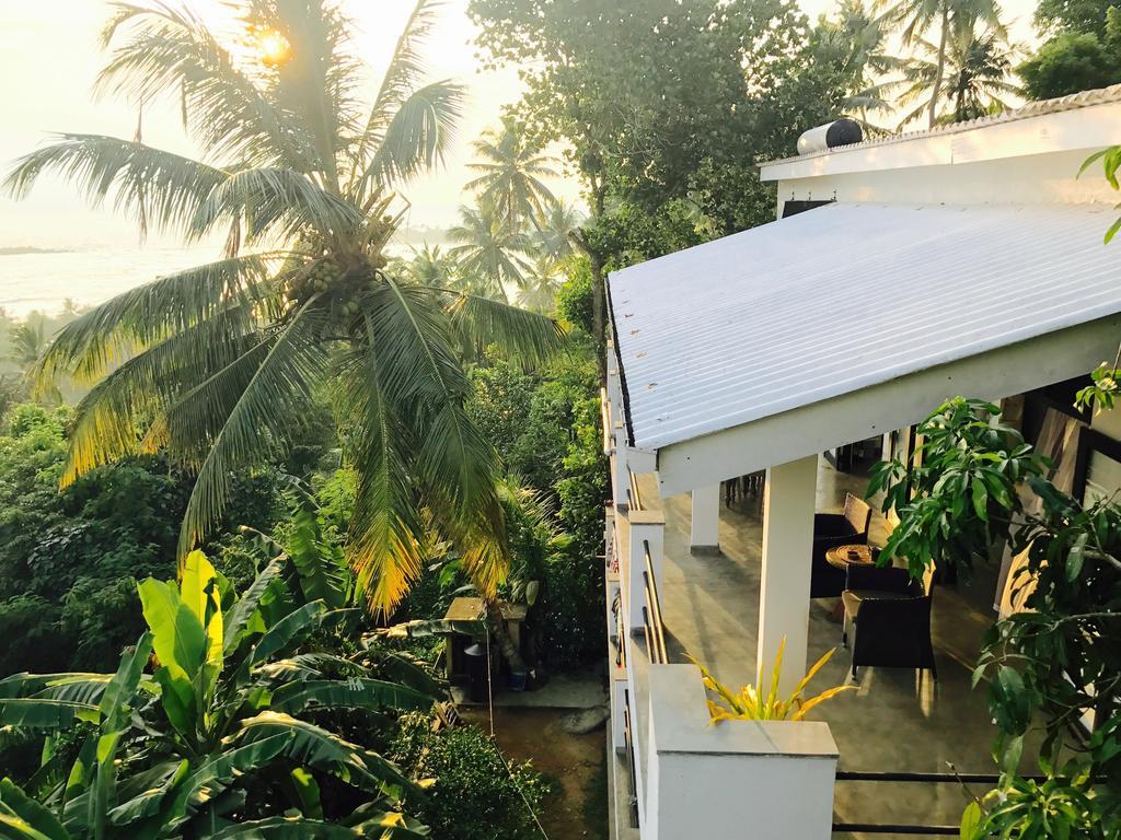 Lara'S Place Unawatuna Luaran gambar